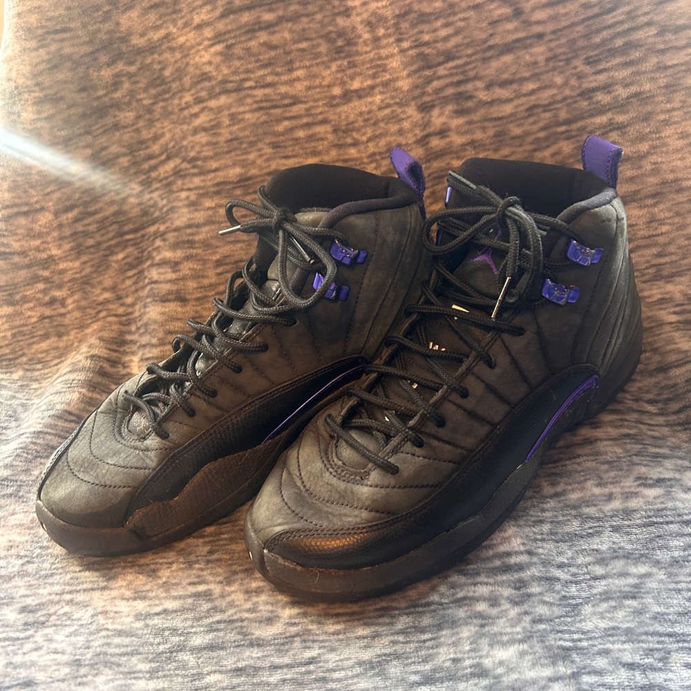 Jordan 12 Dark Concord Size 6.5Y